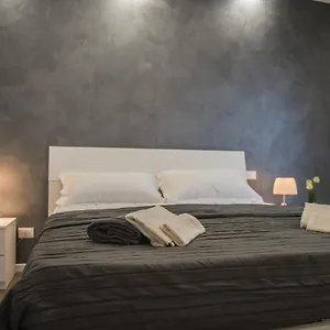 Parini Flat Appartamento Lecce